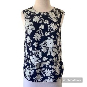 Theory black and White Floral sleeveless Blouse